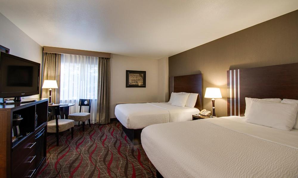Queen Room with Two Queen Beds interior